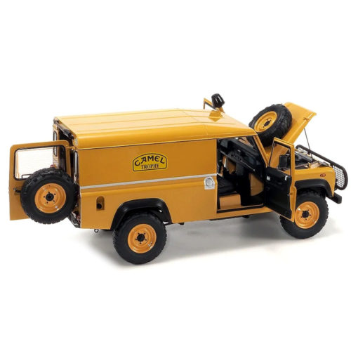 Land Rover 110 Camel Trophy Support Unit Borneo 1985 - Yellow 1:18 ALMOST REAL ALM 810311