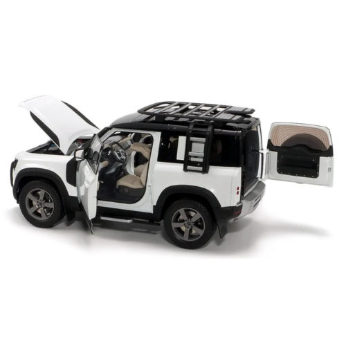 Land Rover Defender 90 (2020) with Roof Pack - Fuji White 1:18 ALMOST REAL ALM 810707