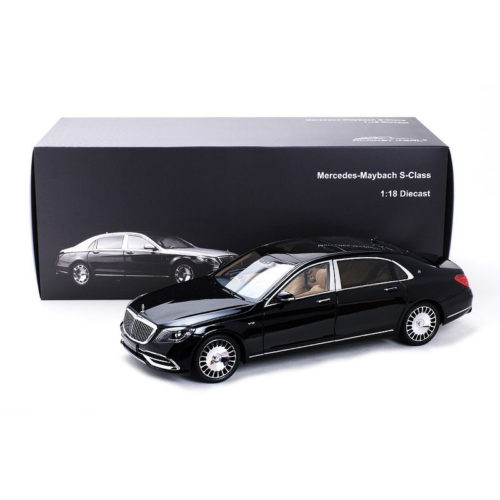 Mercedes Maybach S-Class 2019 - Obsidian Black 1:18 ALMOST REAL ALM 820112