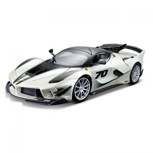 Ferrari FXX-K EVOLUZIONE Race and Play RACE & PLAY - White/Black 1:18 BBURAGO BUR B18-16012