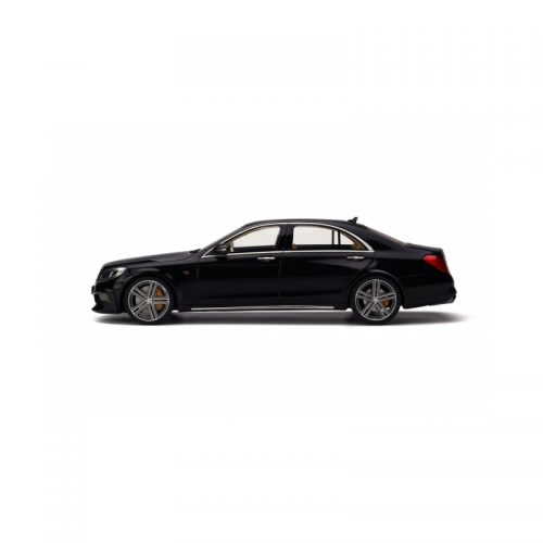 Brabus Rocket 900 - Black 1:18 GT SPIRIT GT172
