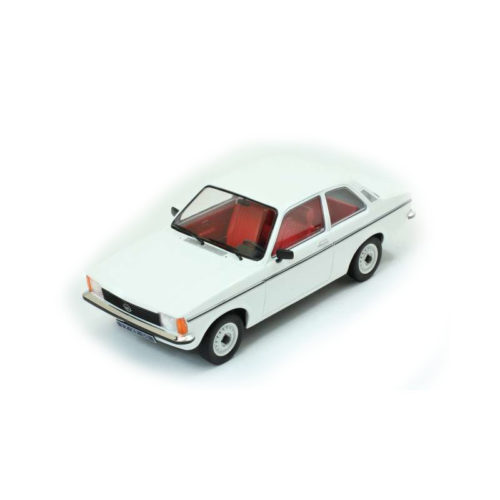 Opel Kadett C2 1977 2 Door - White 1:18 TRIPLE9 T9 1800120